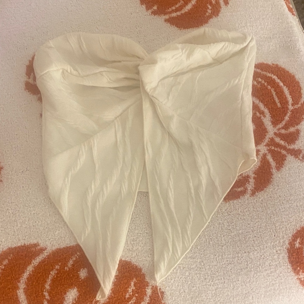 SHEIN Cream Strapless Top